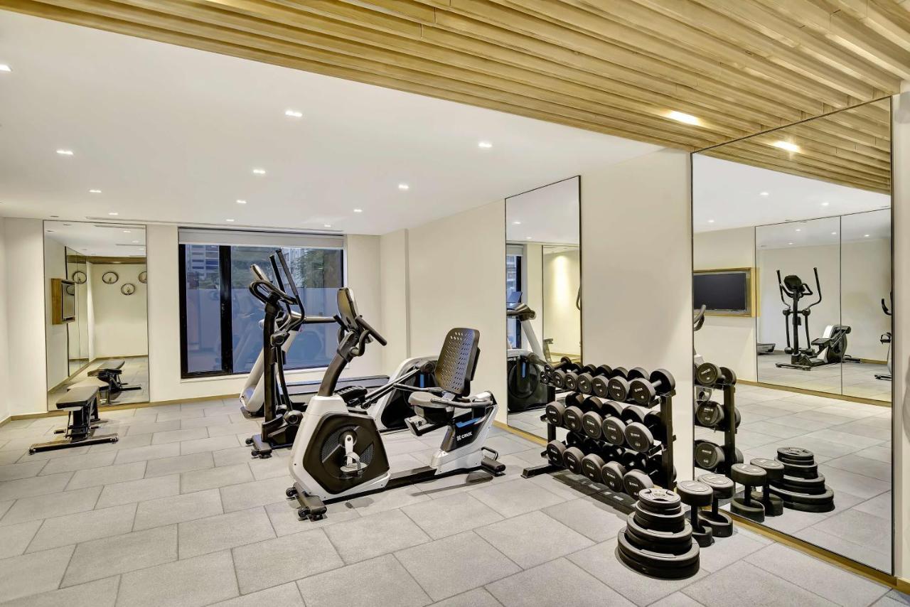 Park Inn by Radisson Surat Bagian luar foto