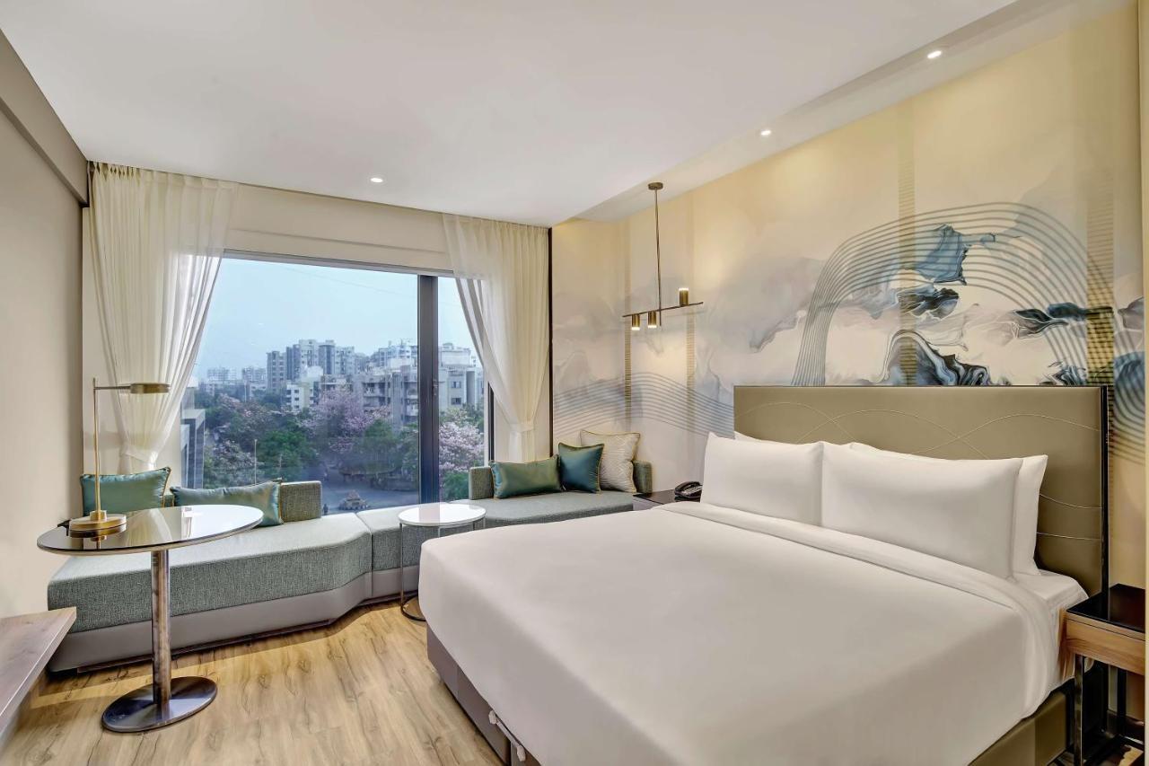 Park Inn by Radisson Surat Bagian luar foto